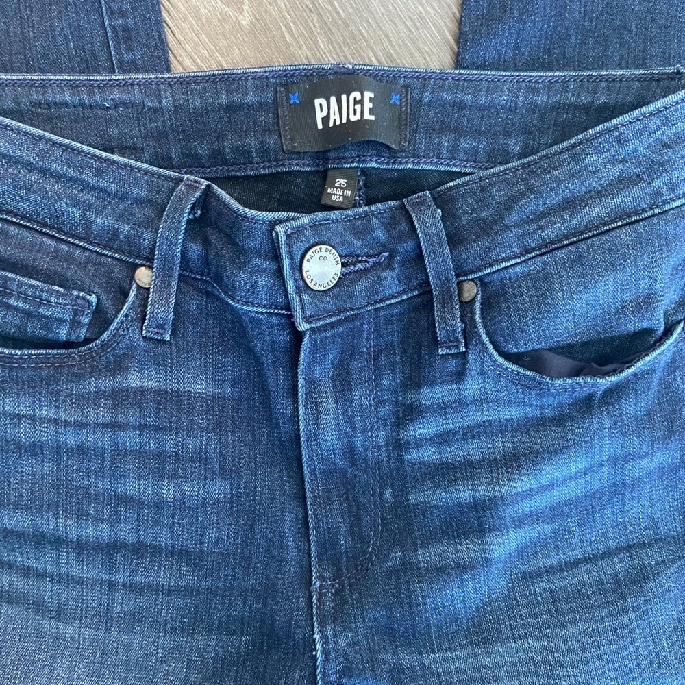 Paige medium wash jeans